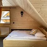 Apartament Jelen Los Niedzwiedz