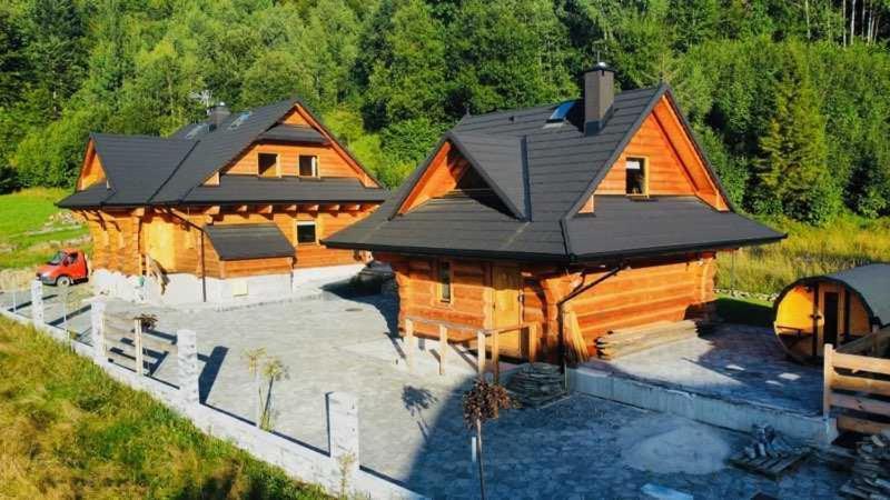 - Czyrna Apartament *